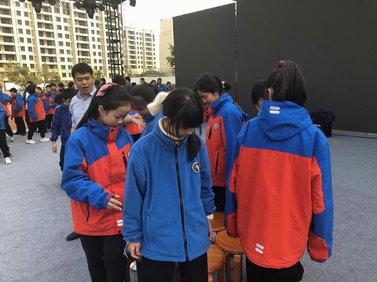 图片关键词