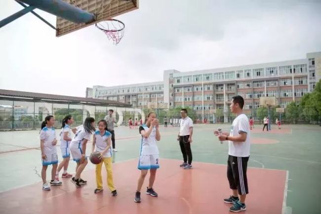 图片关键词