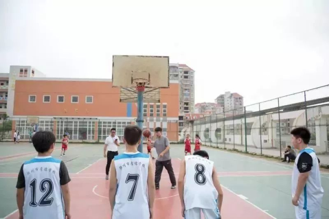 图片关键词
