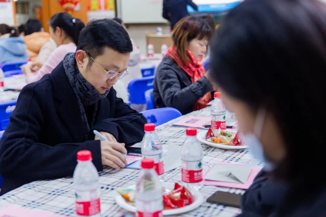 图片关键词