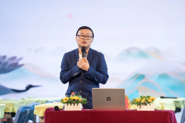 图片关键词
