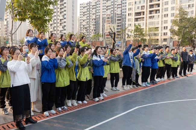 图片关键词