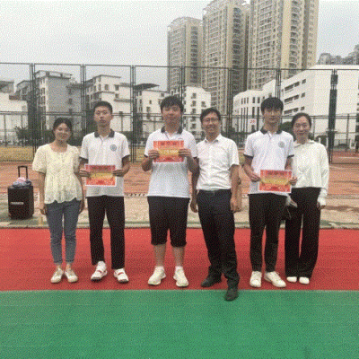 启航人生梦想，协作迸发光芒——厚德外国语学校高中部实验班“开学第一课”
